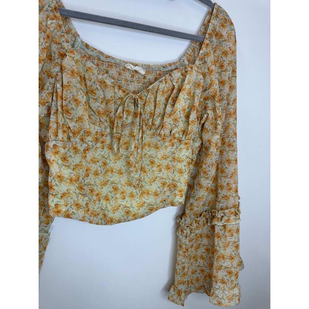 Altar'd State Floral Smocked Bell Sleeve Ruffle Crop Top M Fairy Romantic Whimsy - Picture 4 of 10